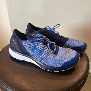 Blue Under Armour Bandit2 shoes.